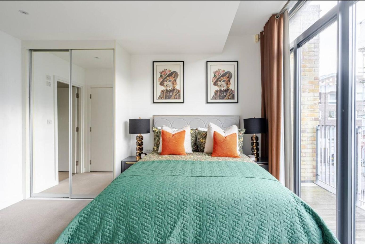 Serene Private Townhouse With Ac & Balcony For 6 Appartement
