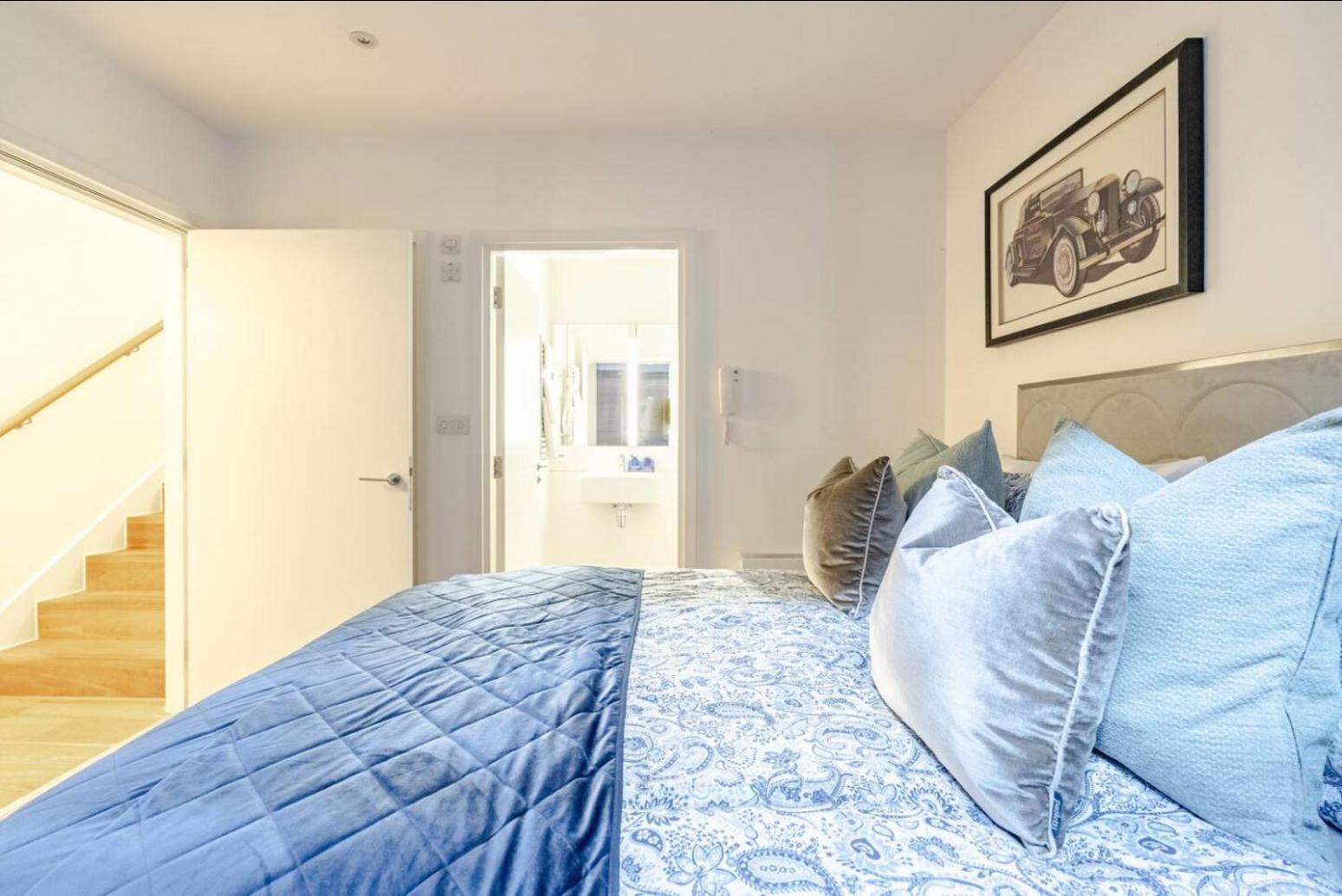 Serene Private Townhouse With Ac & Balcony For 6 Appartement *