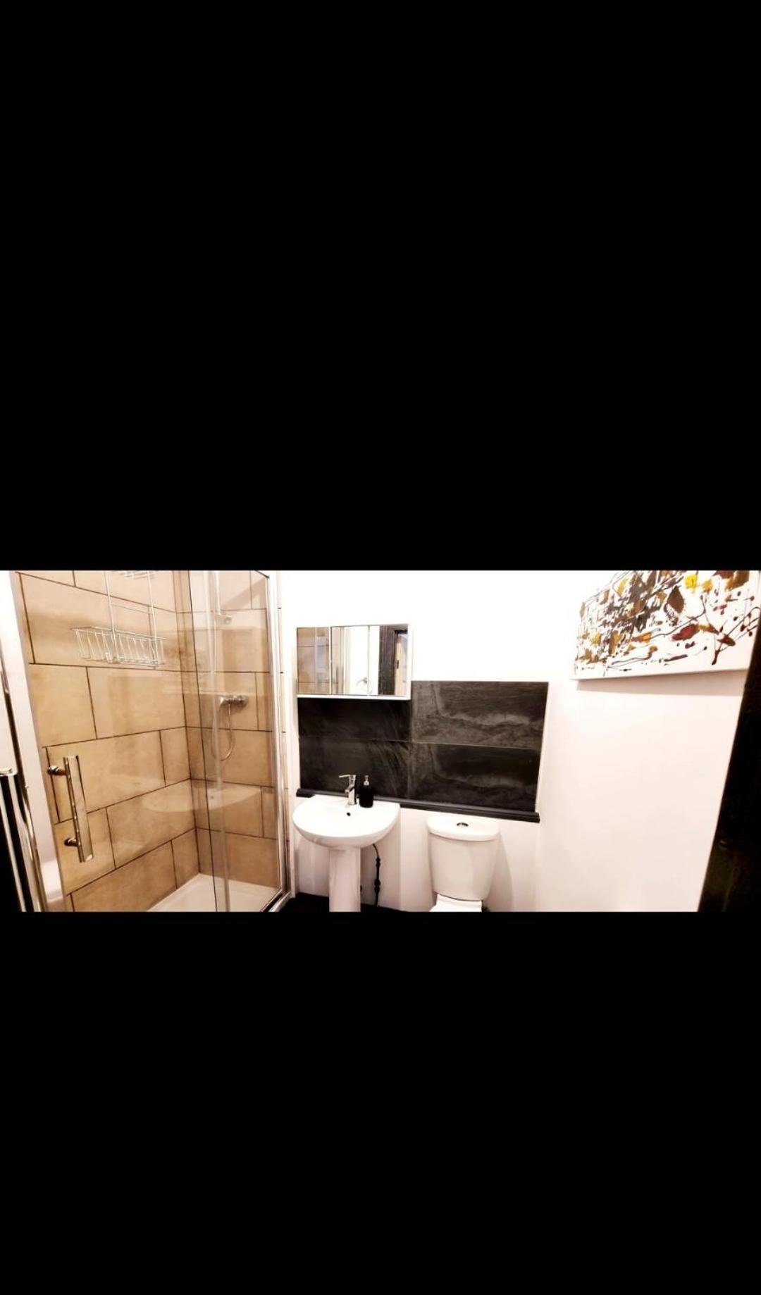 Gasthof Flat In Vauxhall Zone 1