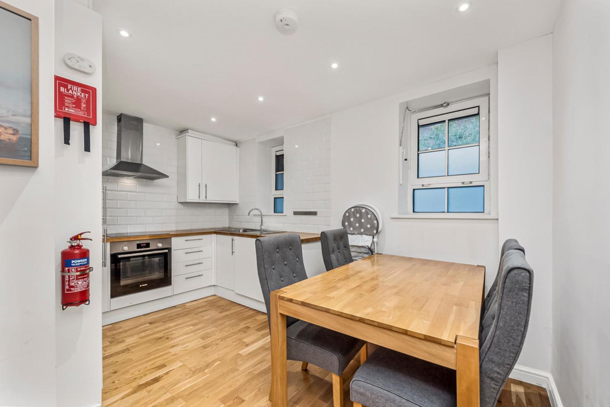 Apartamento Stunning Modern 2 Bed Near Eye