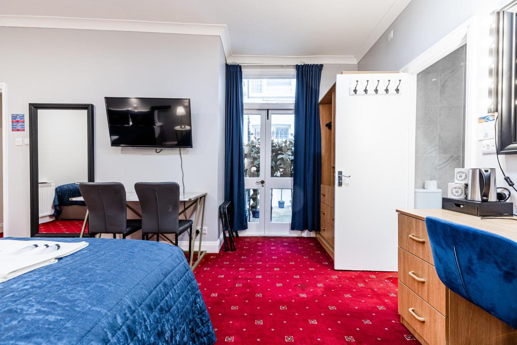Hotel Jubilee Victoria London