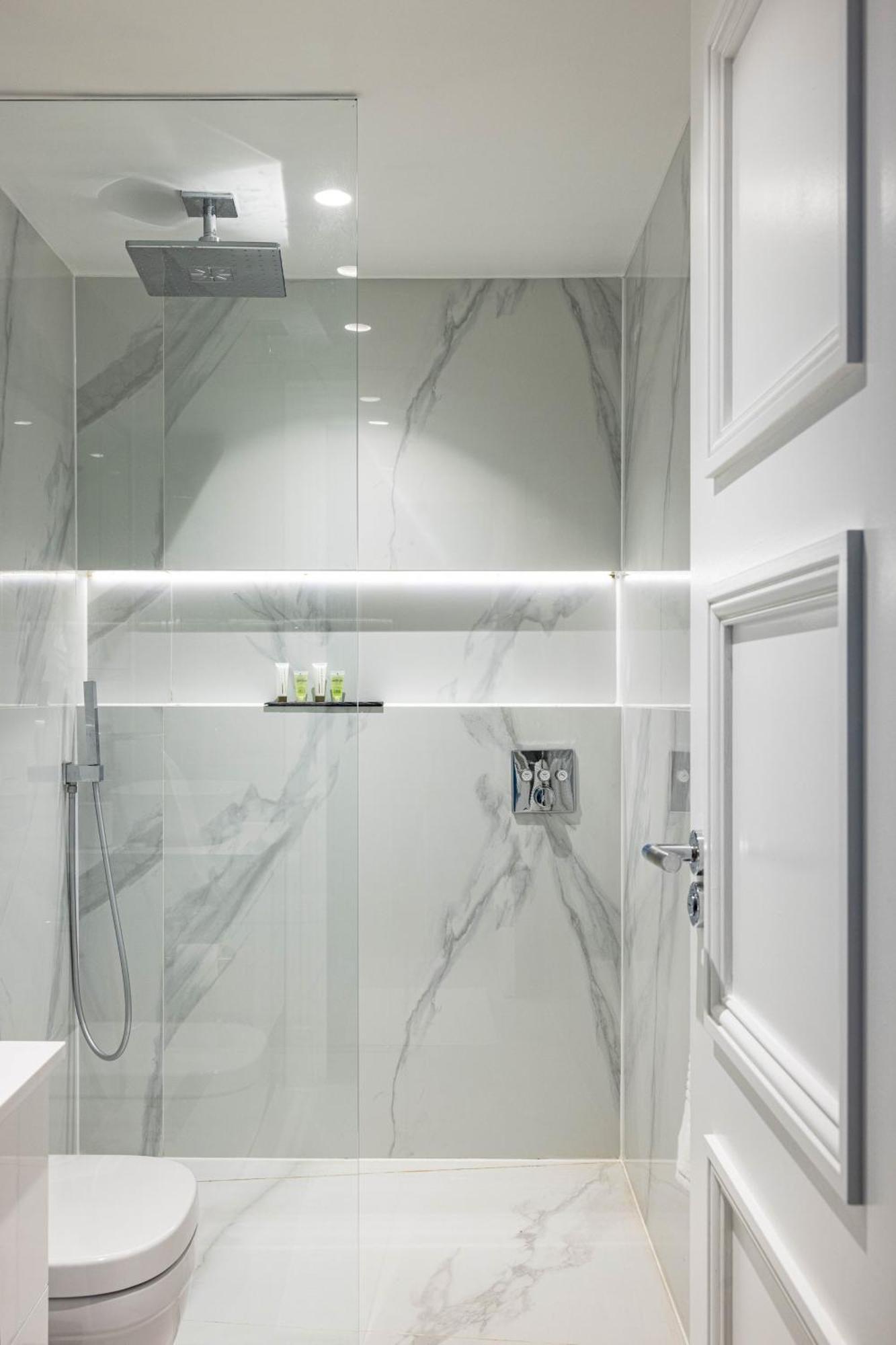 3-bdr Stunning Lux Parking * Londres