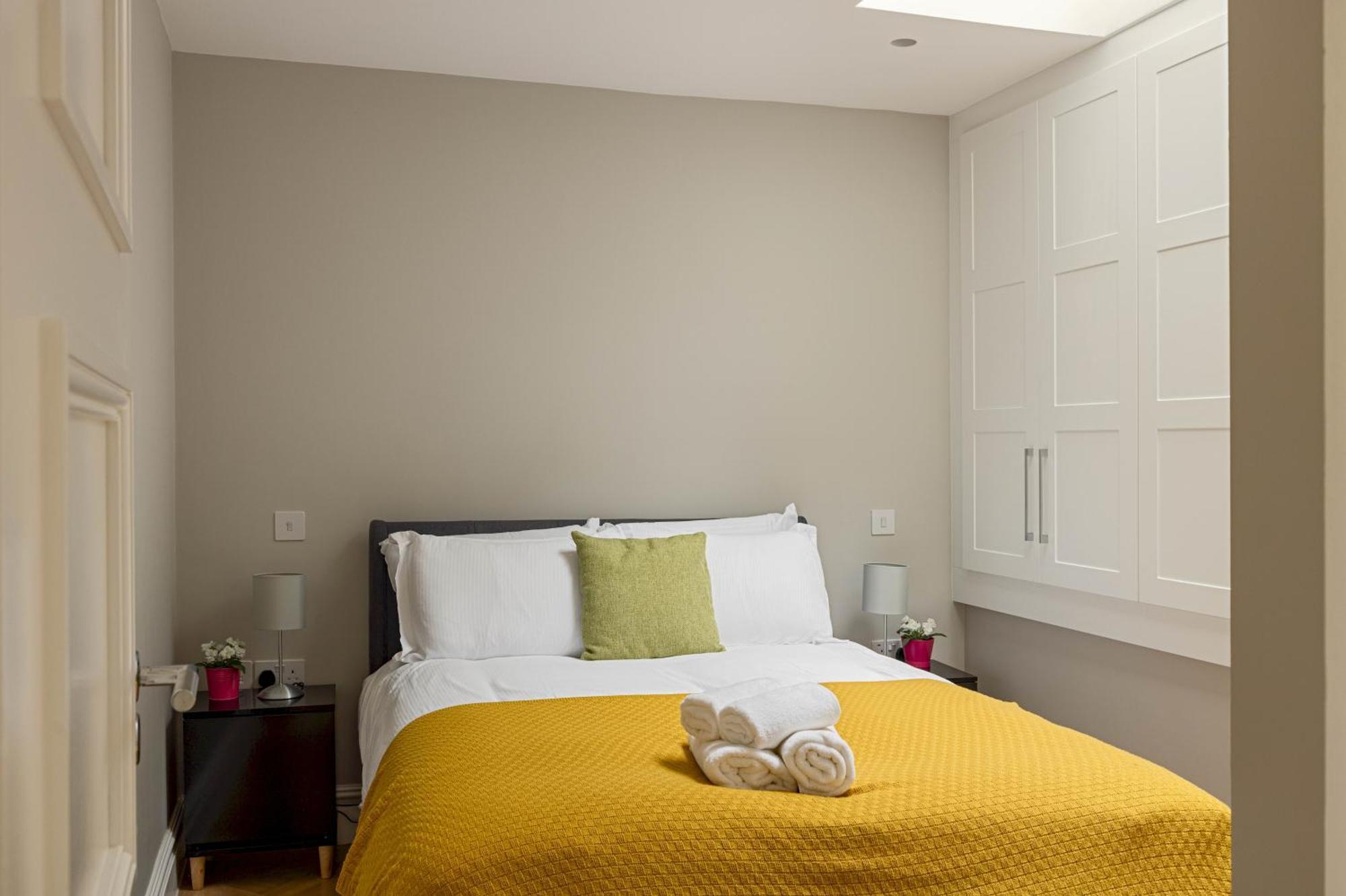 Сasa de vacaciones 3-bdr Stunning Lux Parking