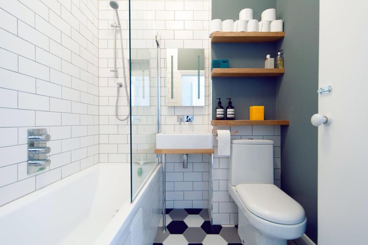 Cosy 1 Bed Apartment, De Beauvoir, N1 *