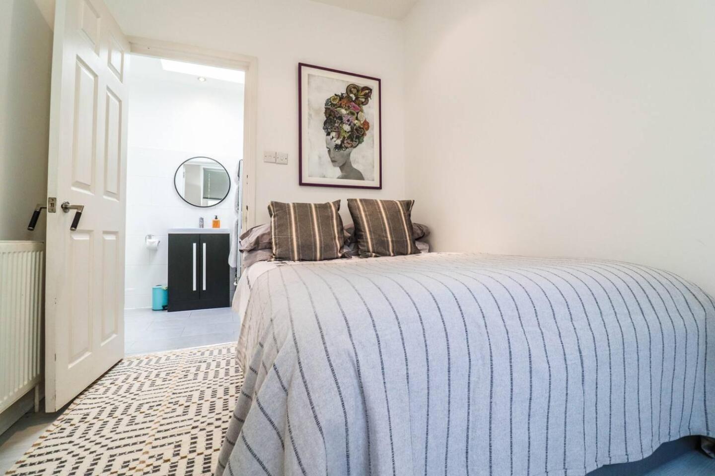 Apartment Hyde Park Luxe 2br - 4min Walk Paddington Station London