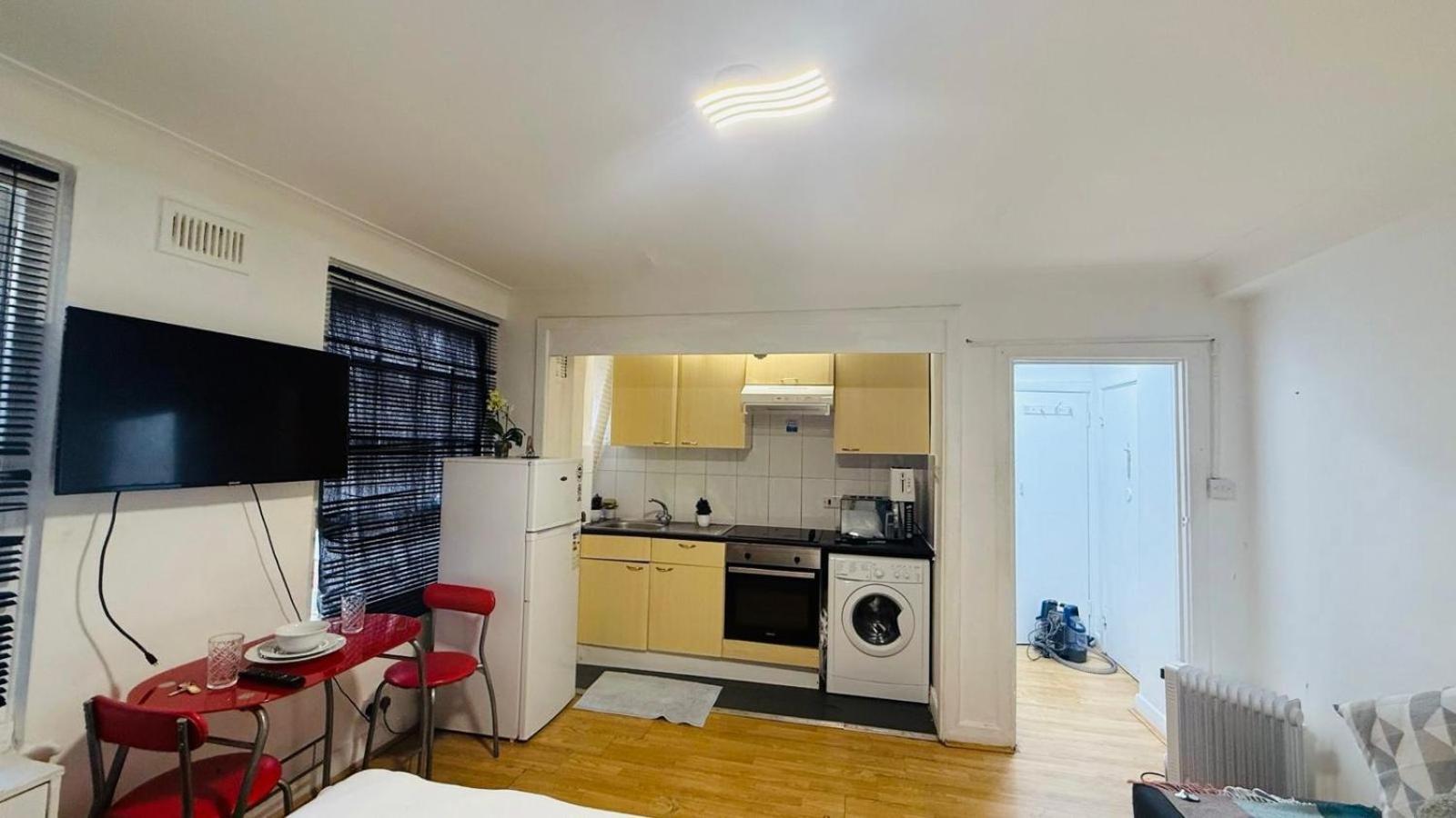 Apartment Cozy In London
