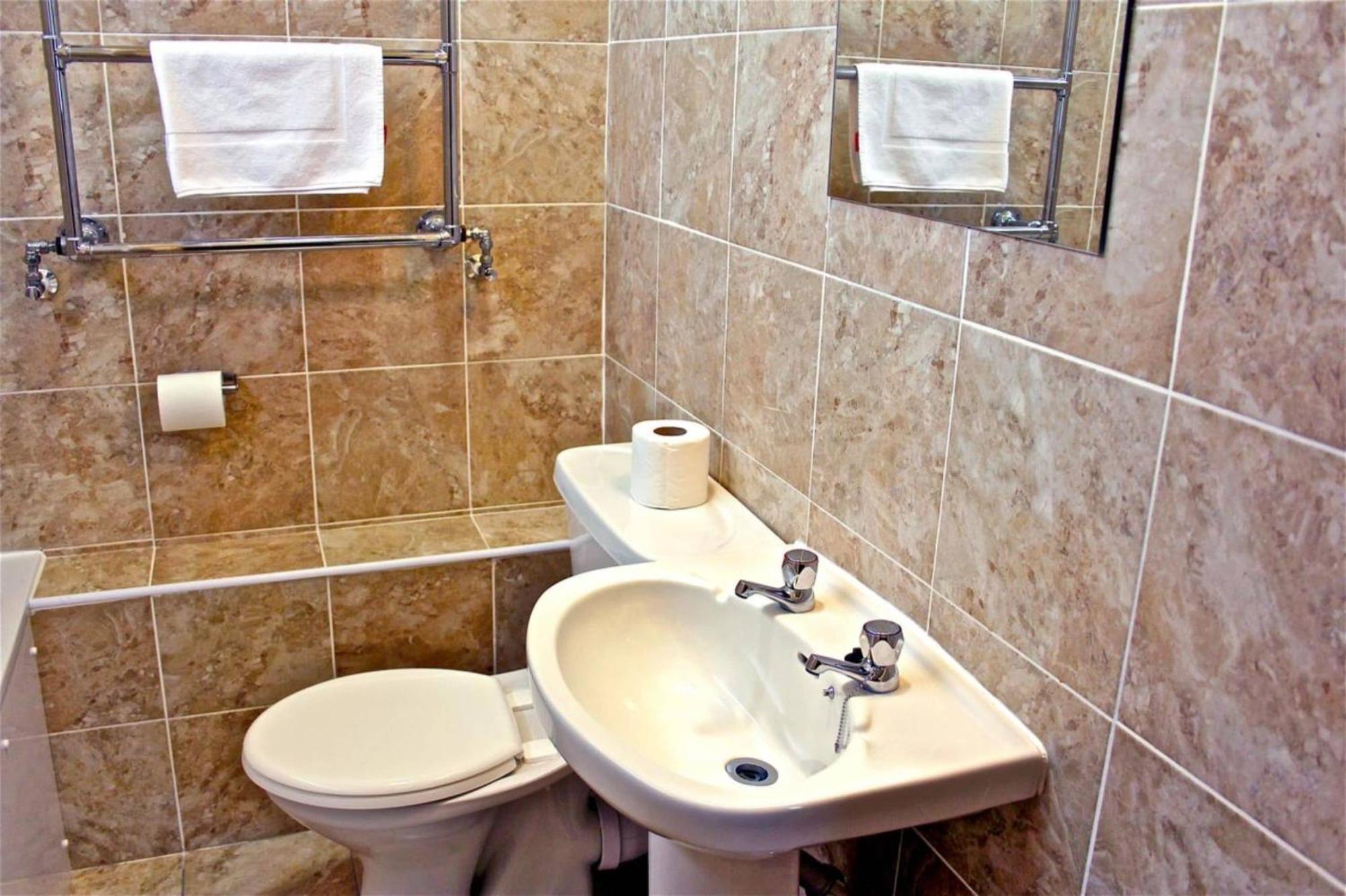 Golders 3* London