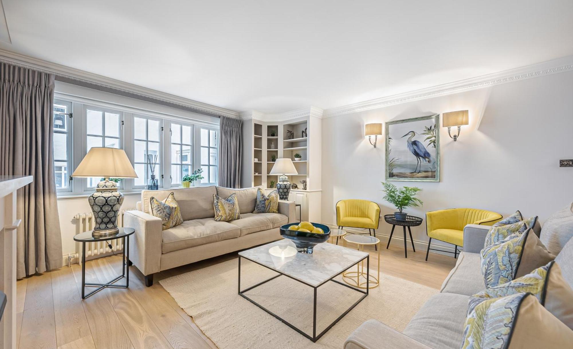 Luxury Belgravia 3br House With Skylights, Ac And Garage Parking London