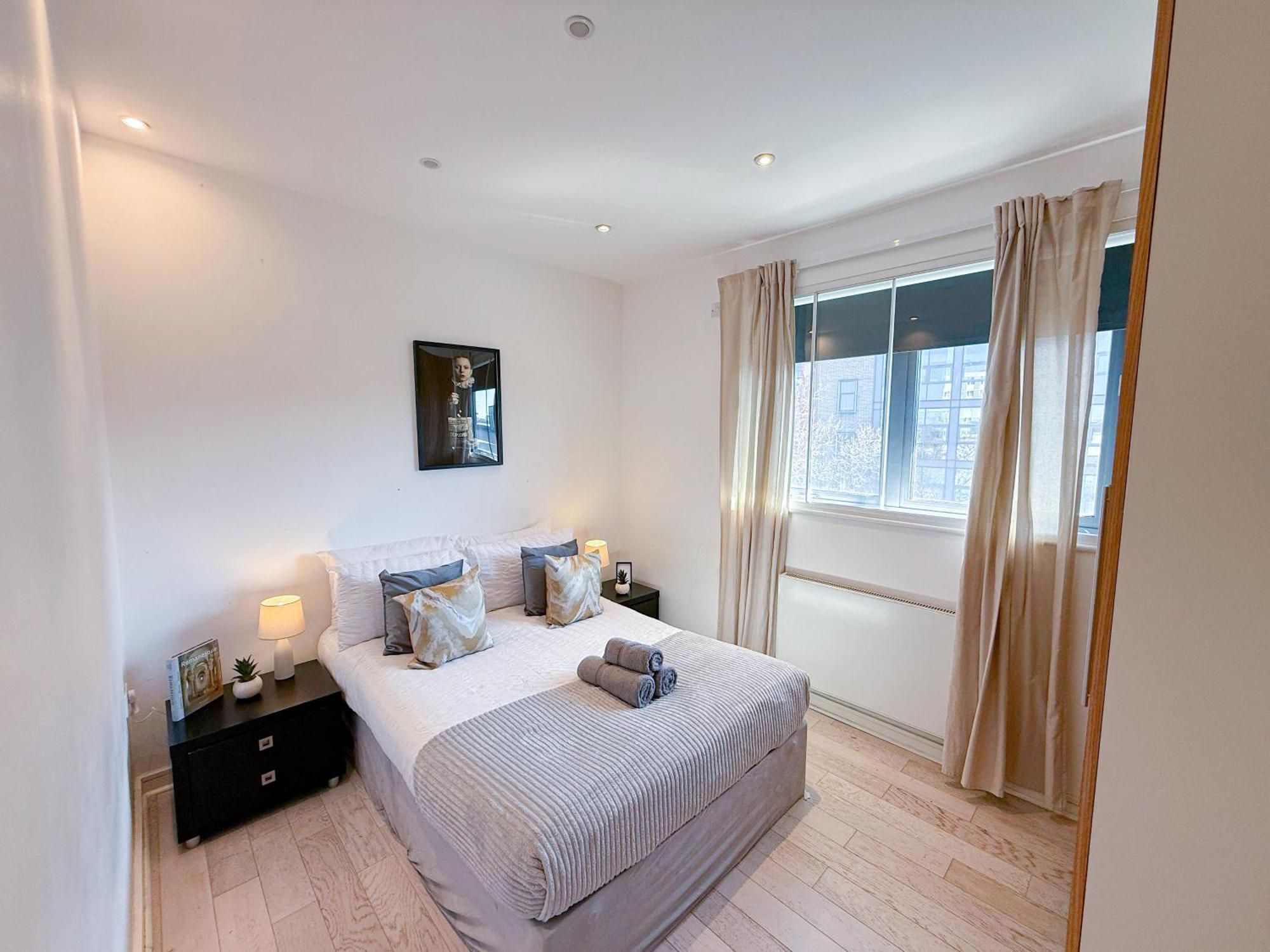 Ample 3-bedroom Flat With Lift In Kings Cross, Islington Apartment London