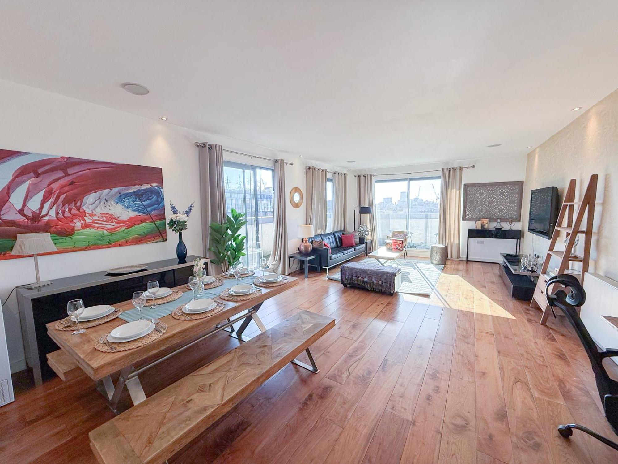 Ample 3-bedroom Flat With Lift In Kings Cross, Islington Apartment *