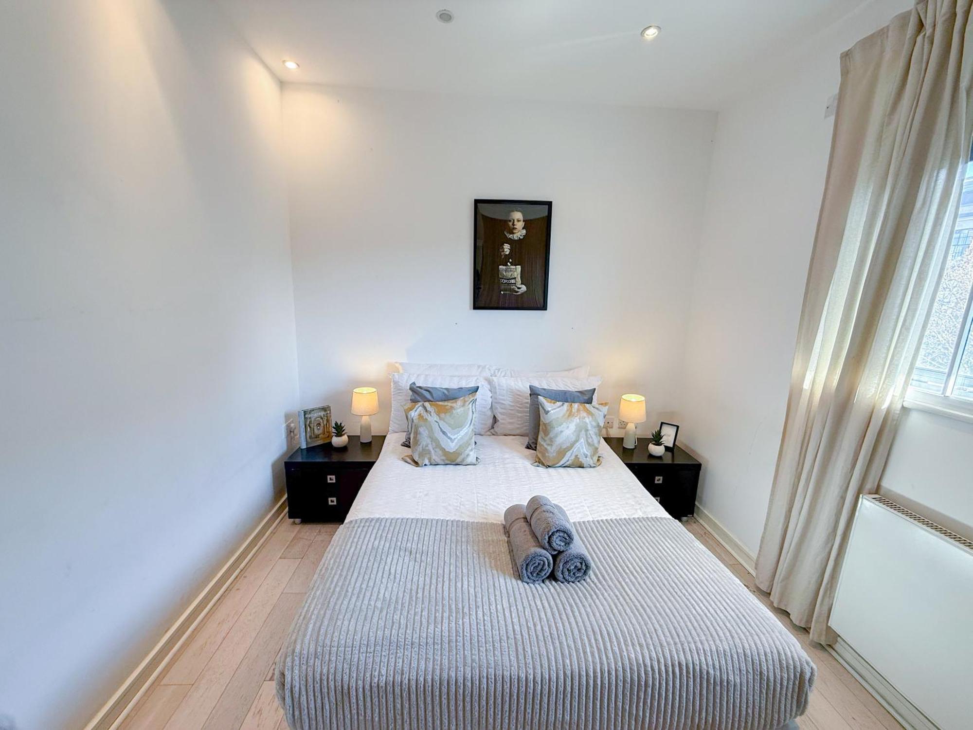 Ample 3-bedroom Flat With Lift In Kings Cross, Islington Apartment London