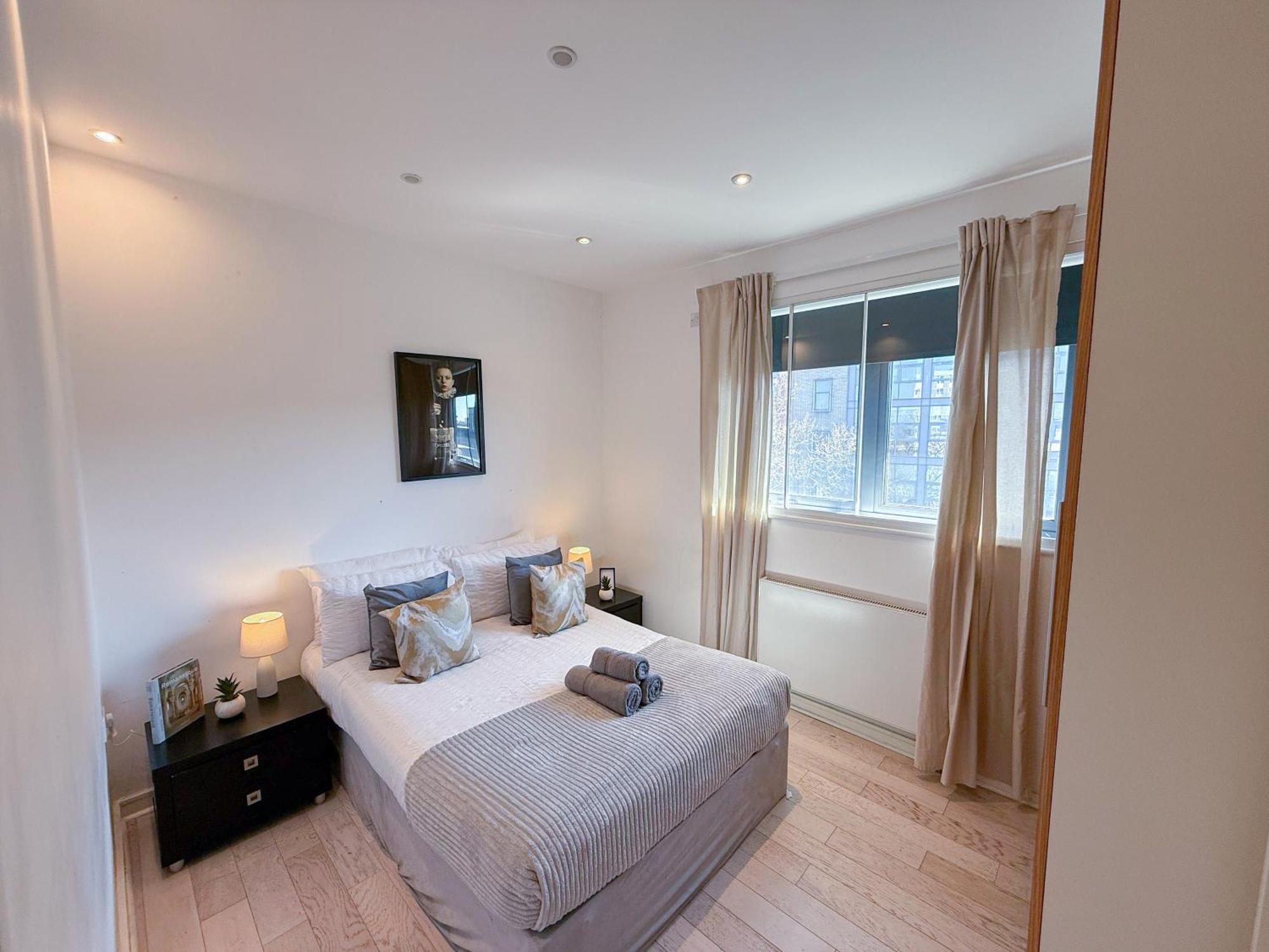 Ample 3-bedroom Flat With Lift In Kings Cross, Islington Apartment London