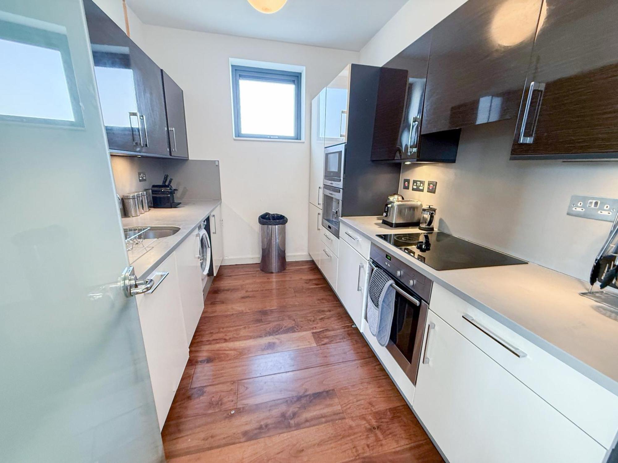 Ample 3-bedroom Flat With Lift In Kings Cross, Islington Apartment
