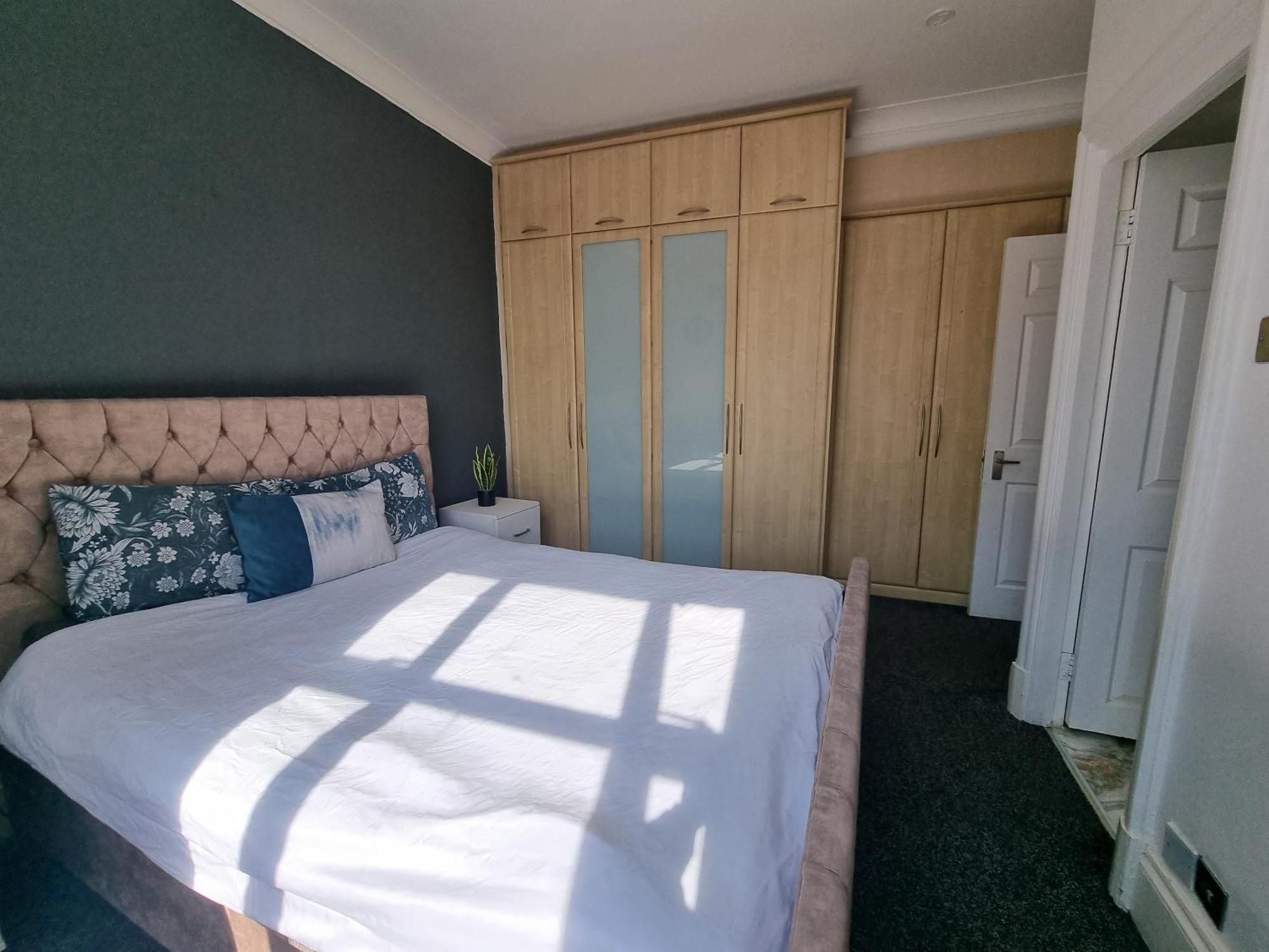 4th Flr Fantastic 3 Bedroom Flat In W2-g15 Londen