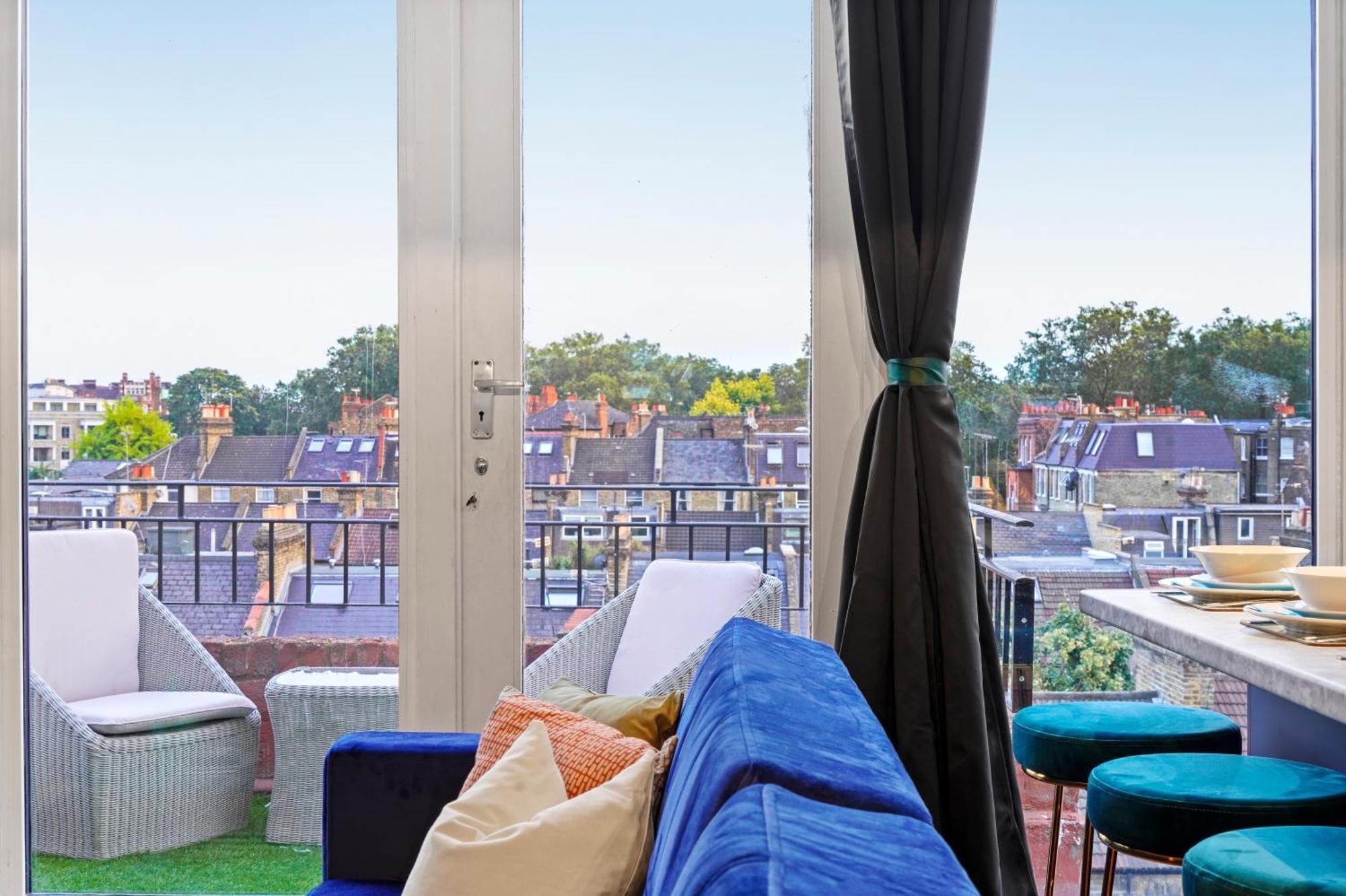 Apartment Beautiful Flat In Fulham - Great Views!- Sleeps 6 *