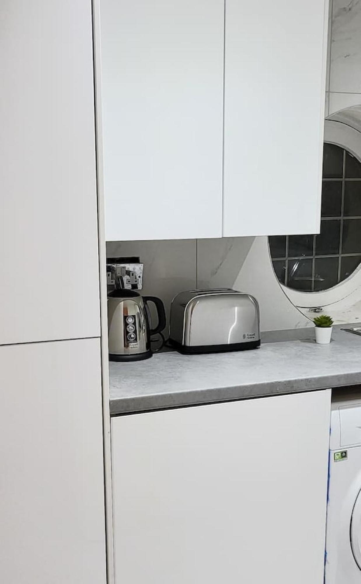 Holiday home Stunning 2 Bedroom In Canary Wharf London