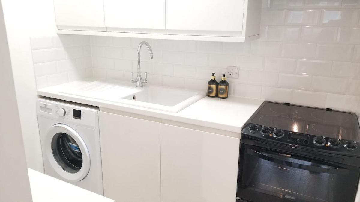 Hh5 Lovely 1 Bedroom Apartment *