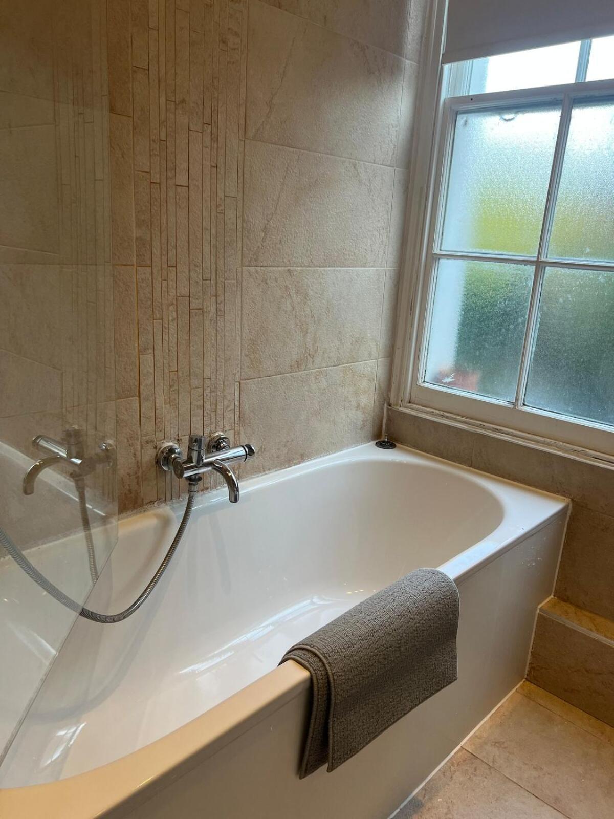 Lovely Entire In Kings Cross St Pancras Apartment *