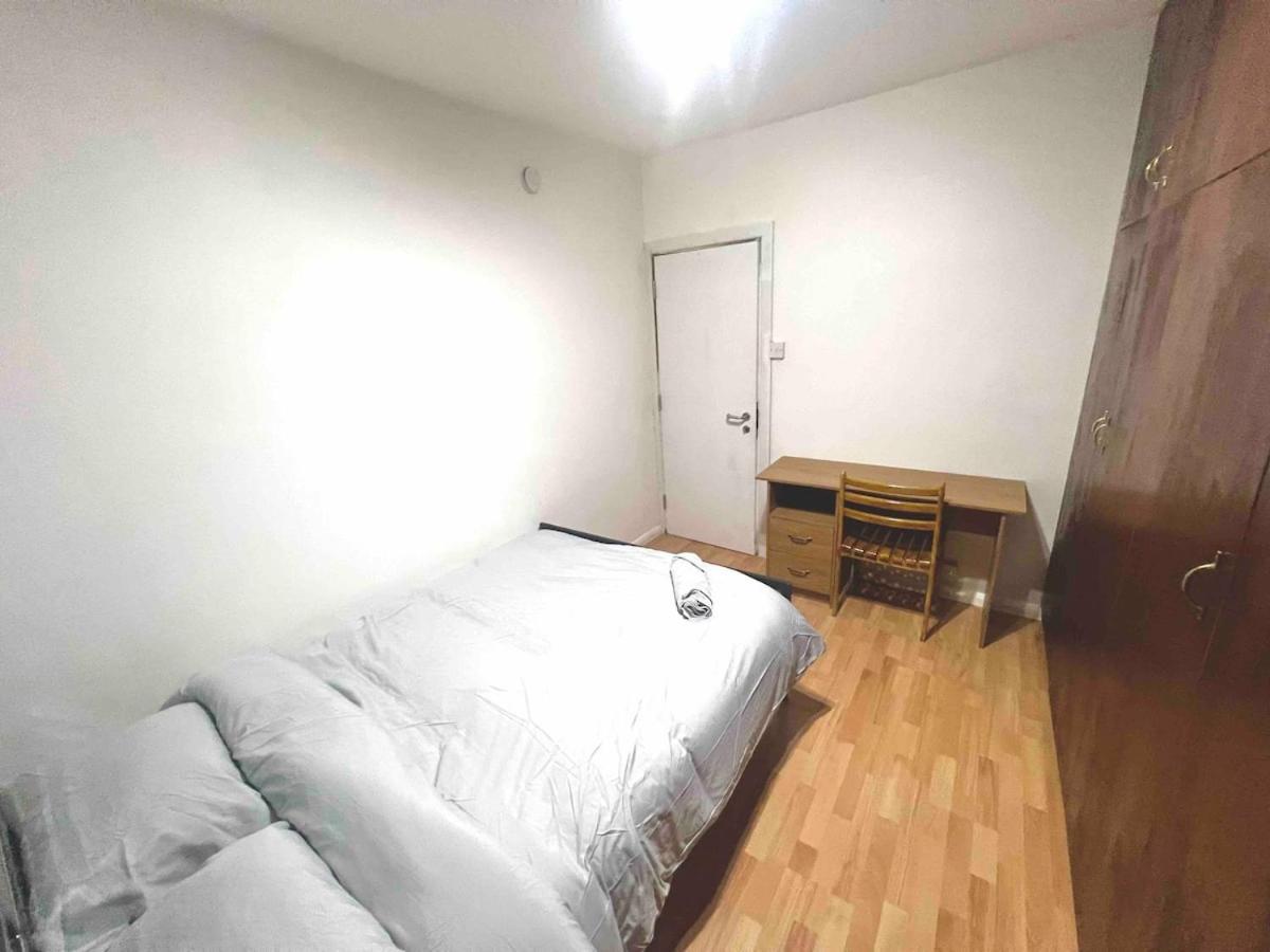 Homestay Edgware Road London