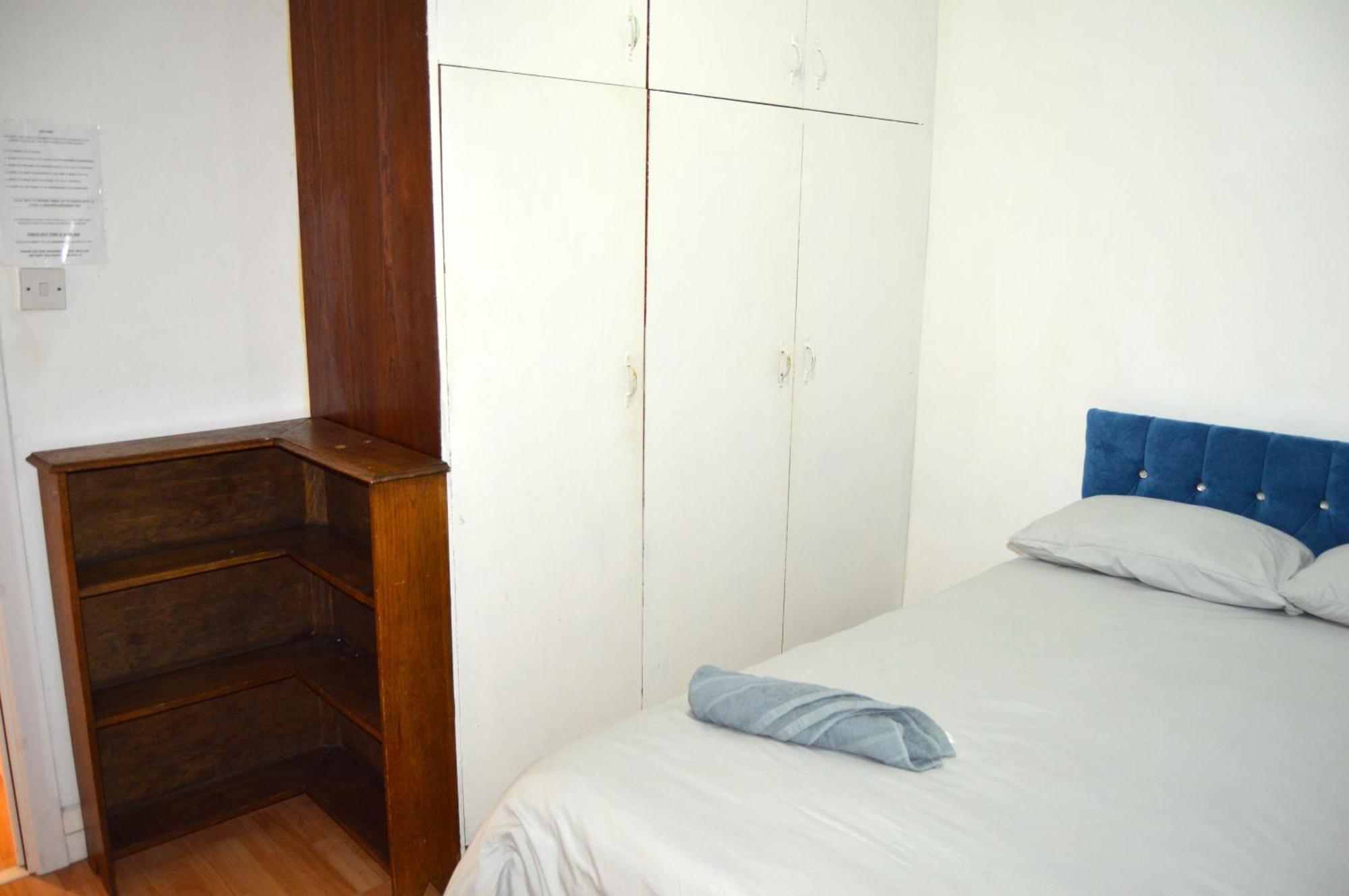 Homestay Edgware Road