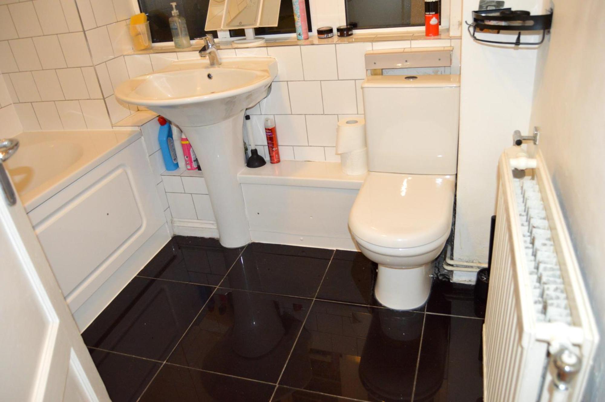 Homestay Edgware Road *