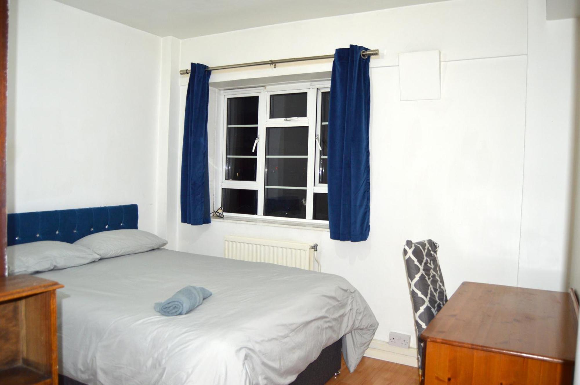 Homestay Edgware Road *