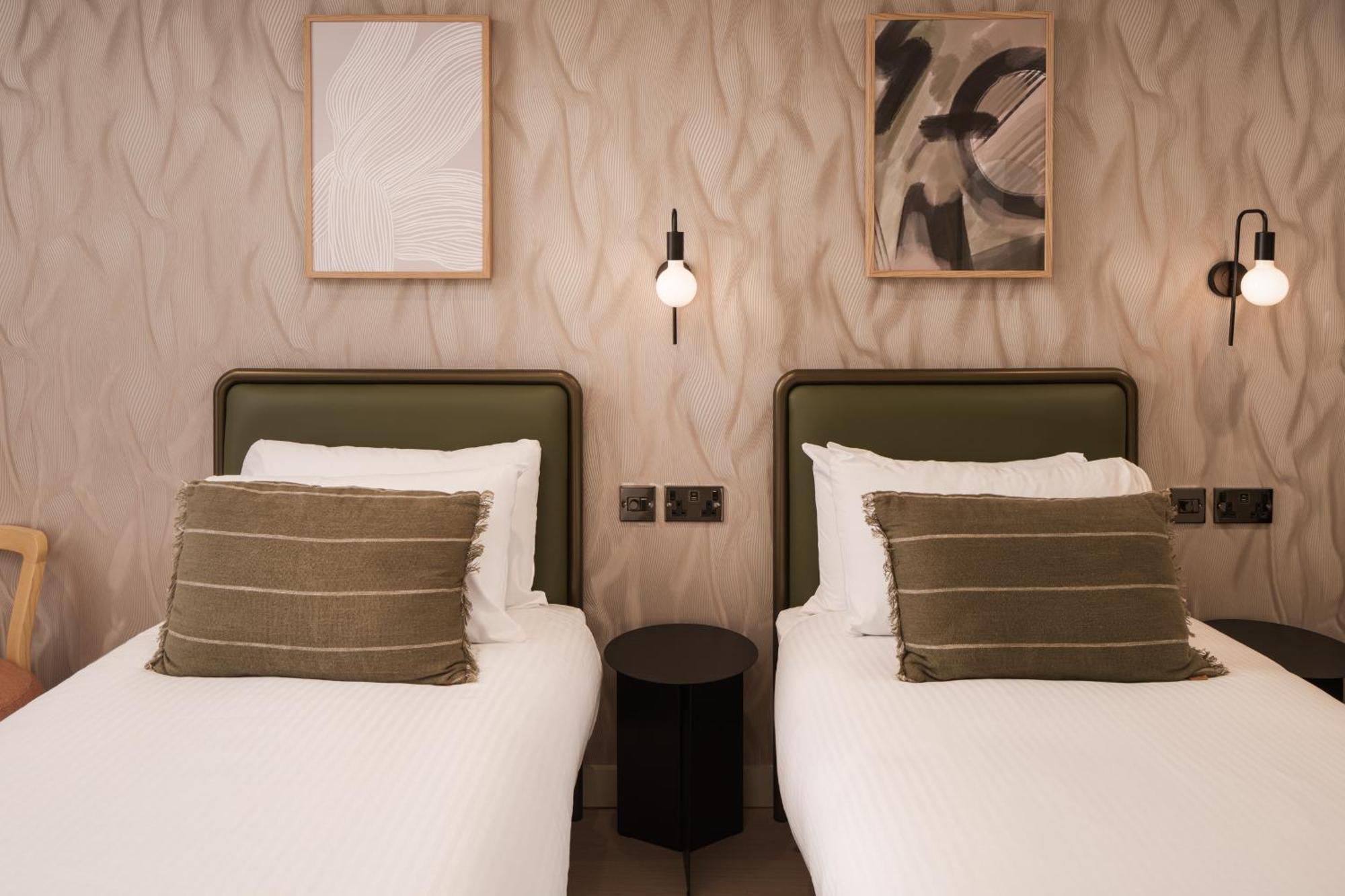 Park 3* London