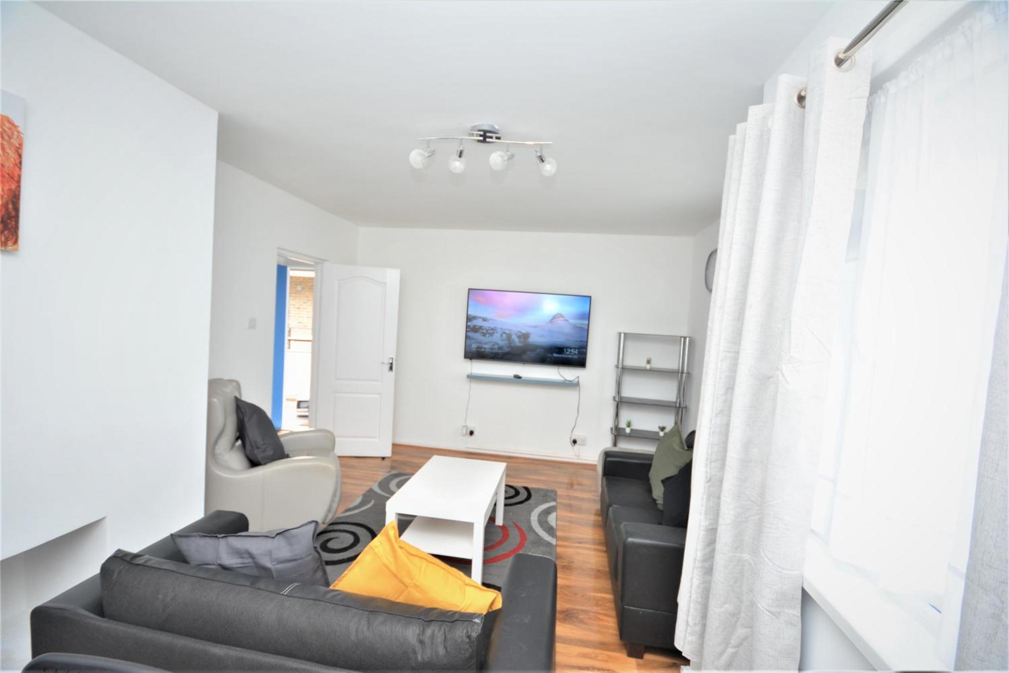 Lovely 2 Bedroom In Greater Appartement Londen