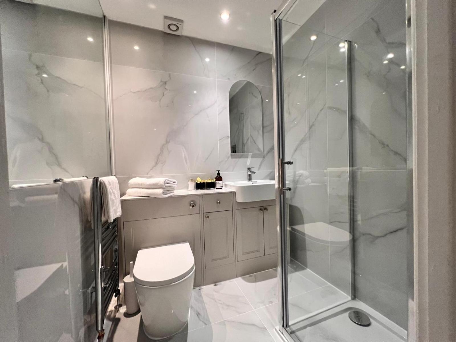 Elegant 1 Bedroom Flat Near Harrods Appartement