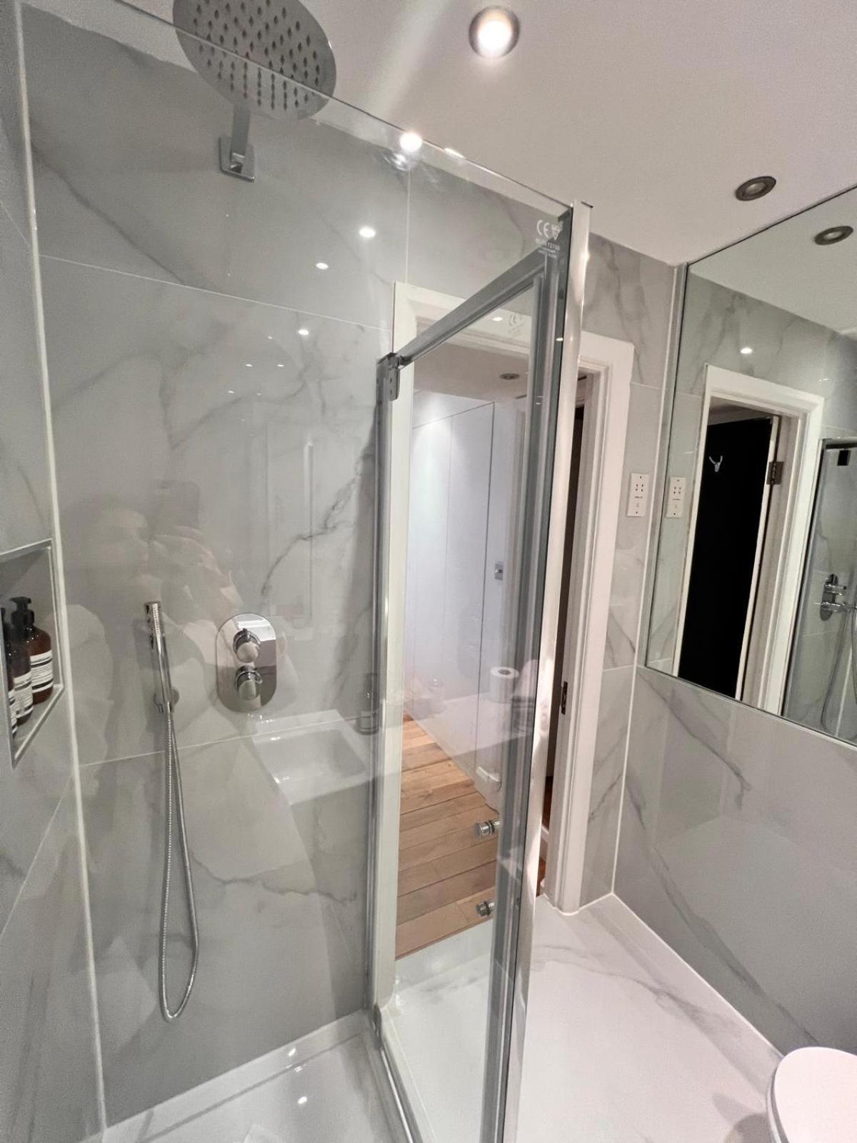 Elegant 1 Bedroom Flat Near Harrods Appartement