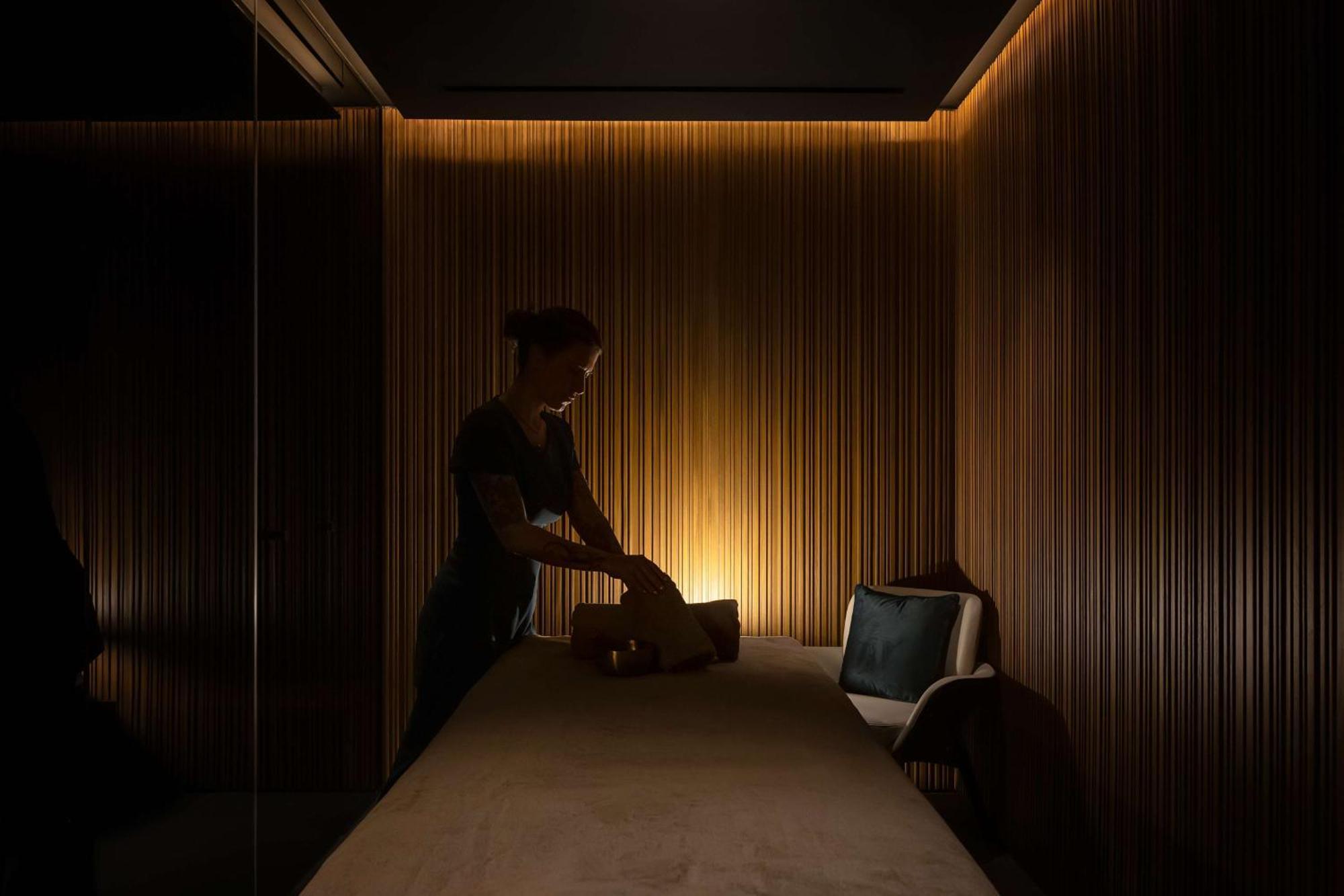 Art'otel Hoxton, Powered By Radisson