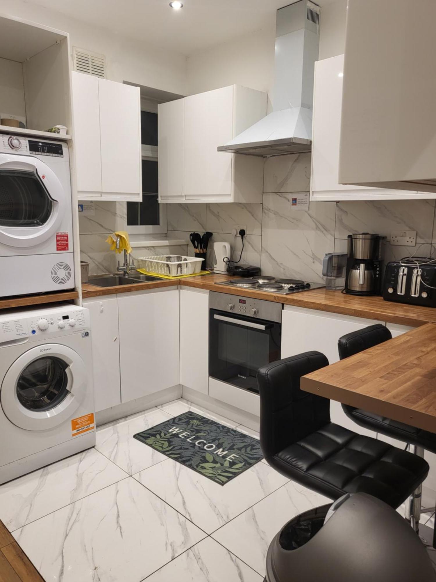 Marvellous For 8 People In Battersea - Zone 1, 3 Min Walking From The Main Station Appartement *