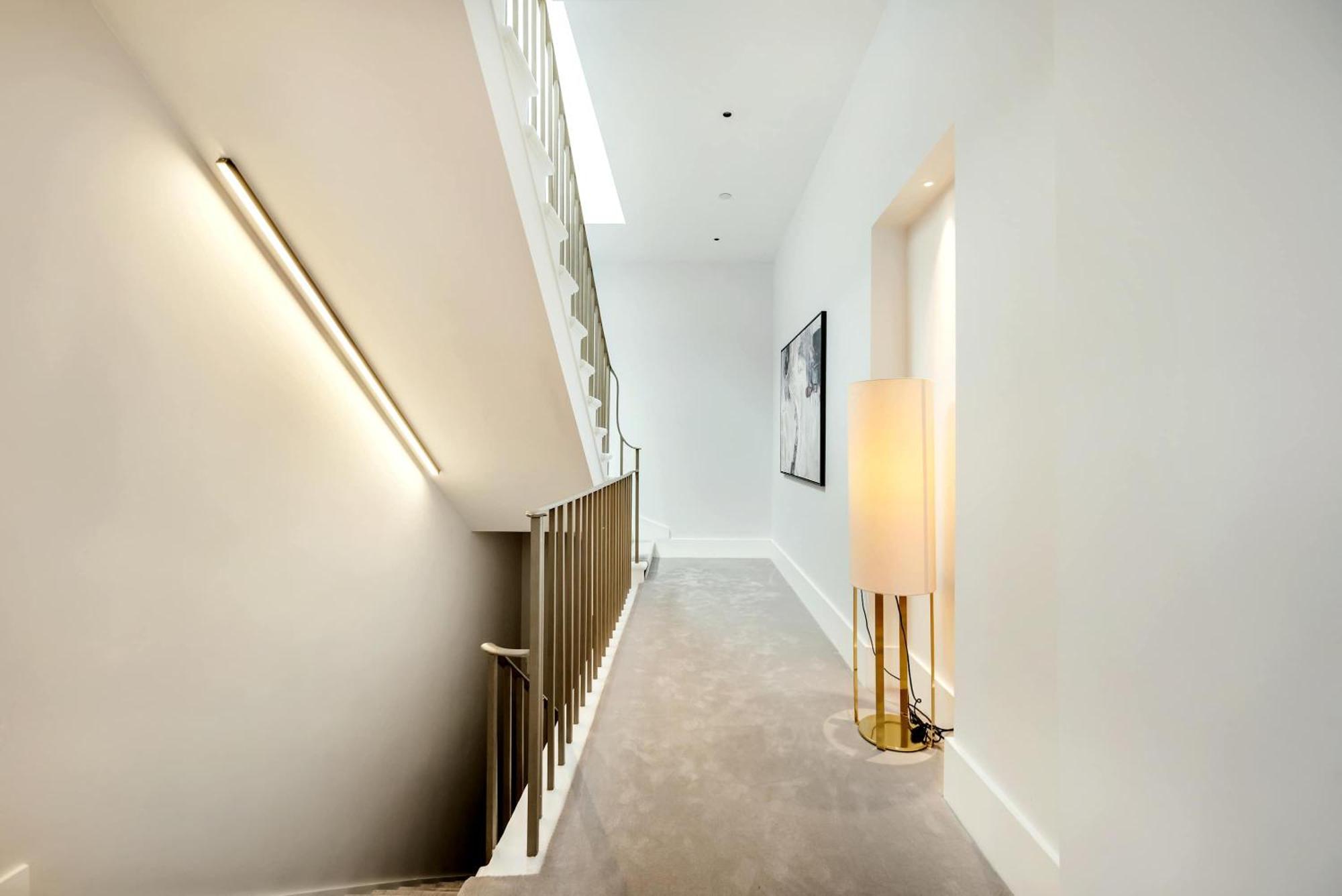 Fitzrovias 3 Bedroom 4 Bathroom Penthouse With Terrace Aircooling And Lift London