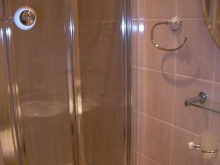 Metro Guest house *