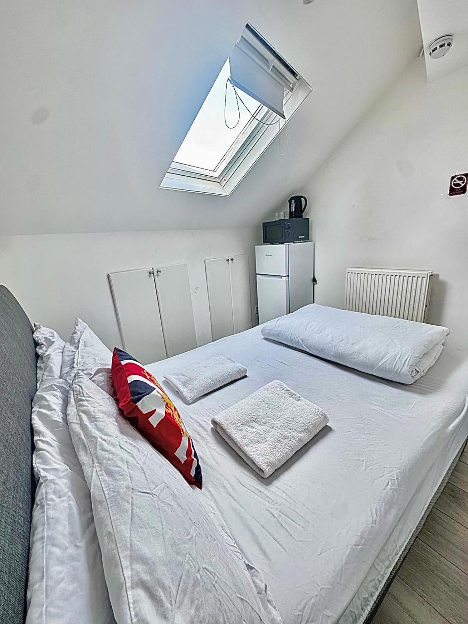 Willesden Guest house London