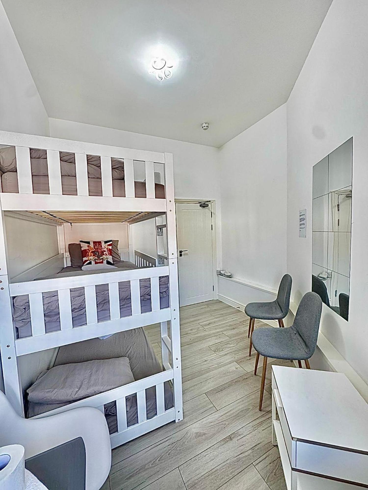 Willesden Guest house London