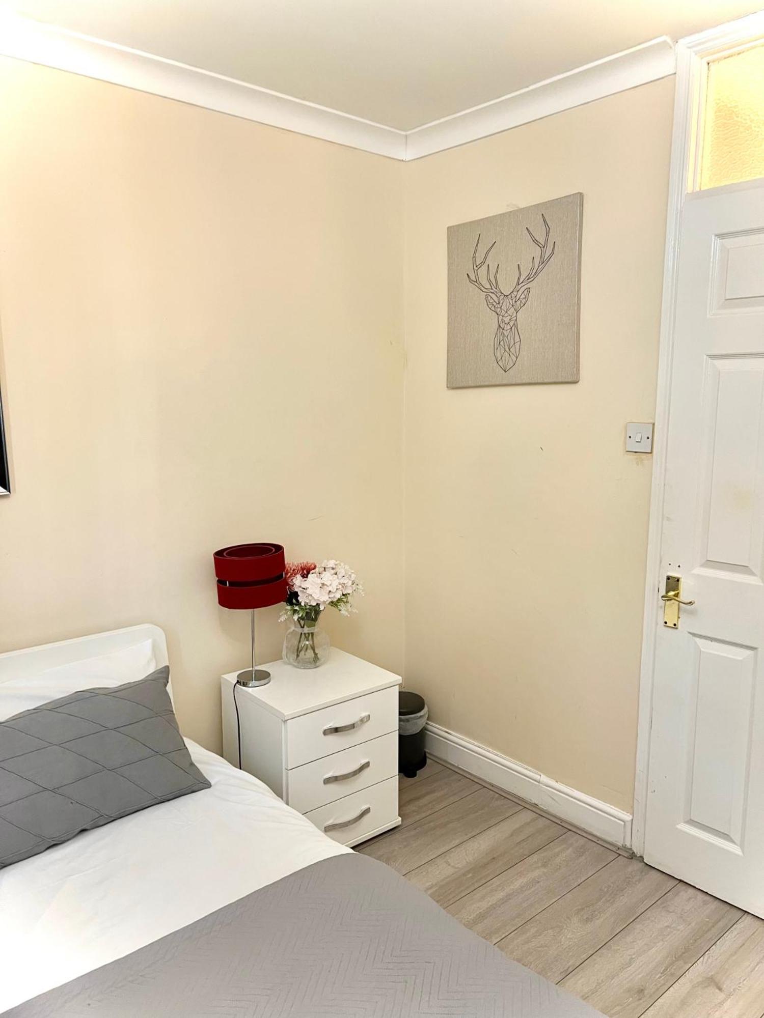 Cosy Retreat Near Tower Bridge * Londres