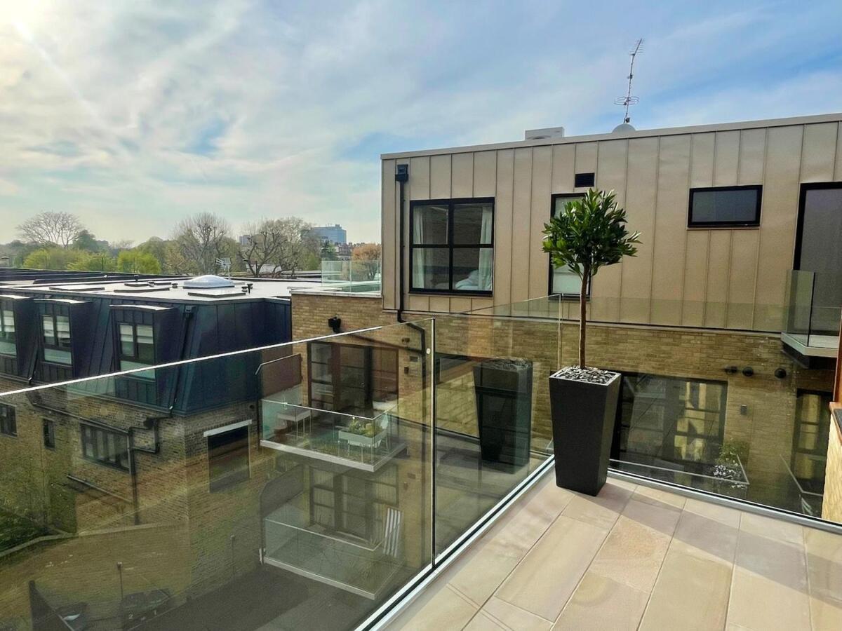 Appartement Penthouse Peaceful 2 Bed Fulham West Kensington Londen