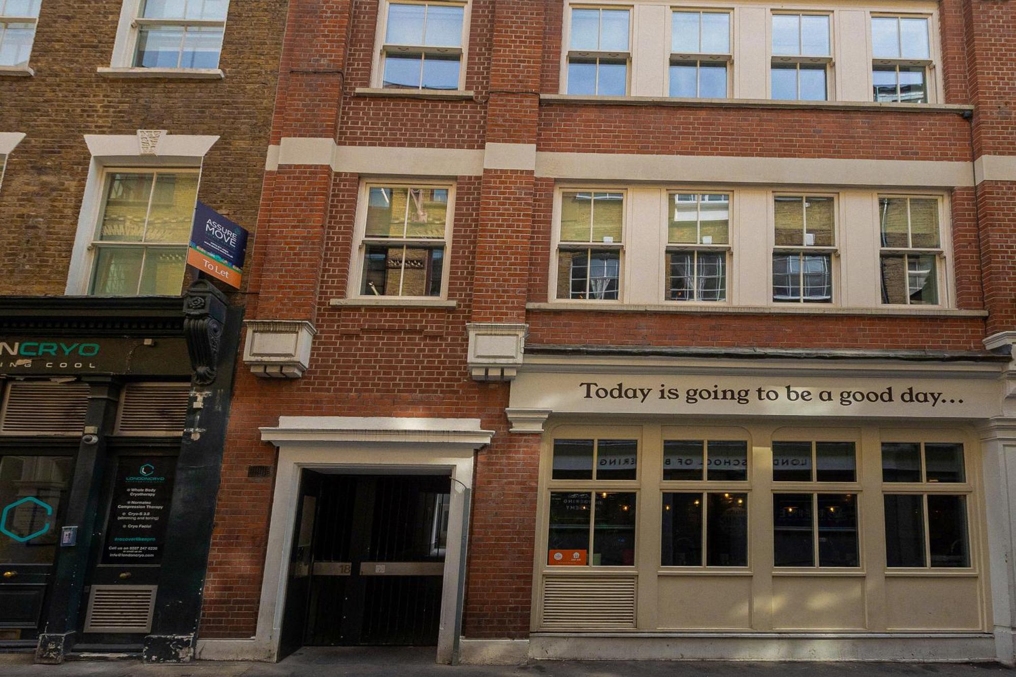 Servised On Artillery Lane Aparthotel London