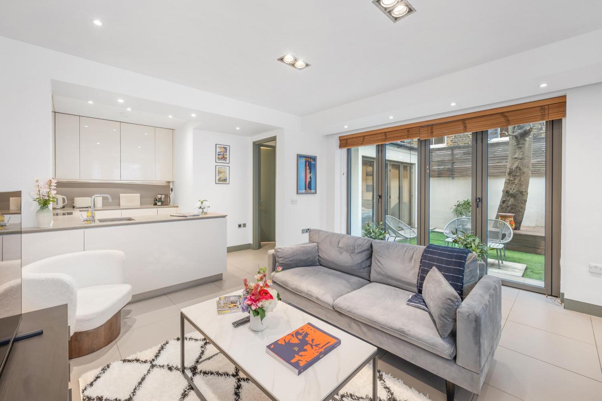 Apartment Casa Italia Near South Kensington, Hyde Park And Gloucester Road Station - Outside Space Private London