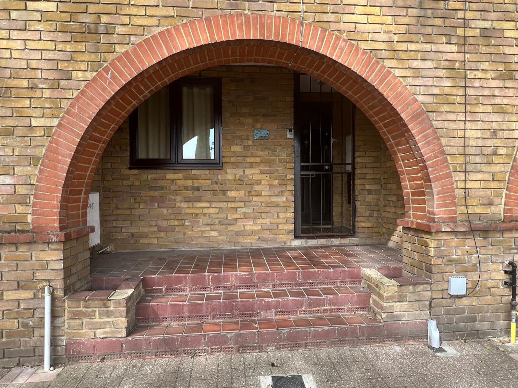 Shekinah House In Homestay
