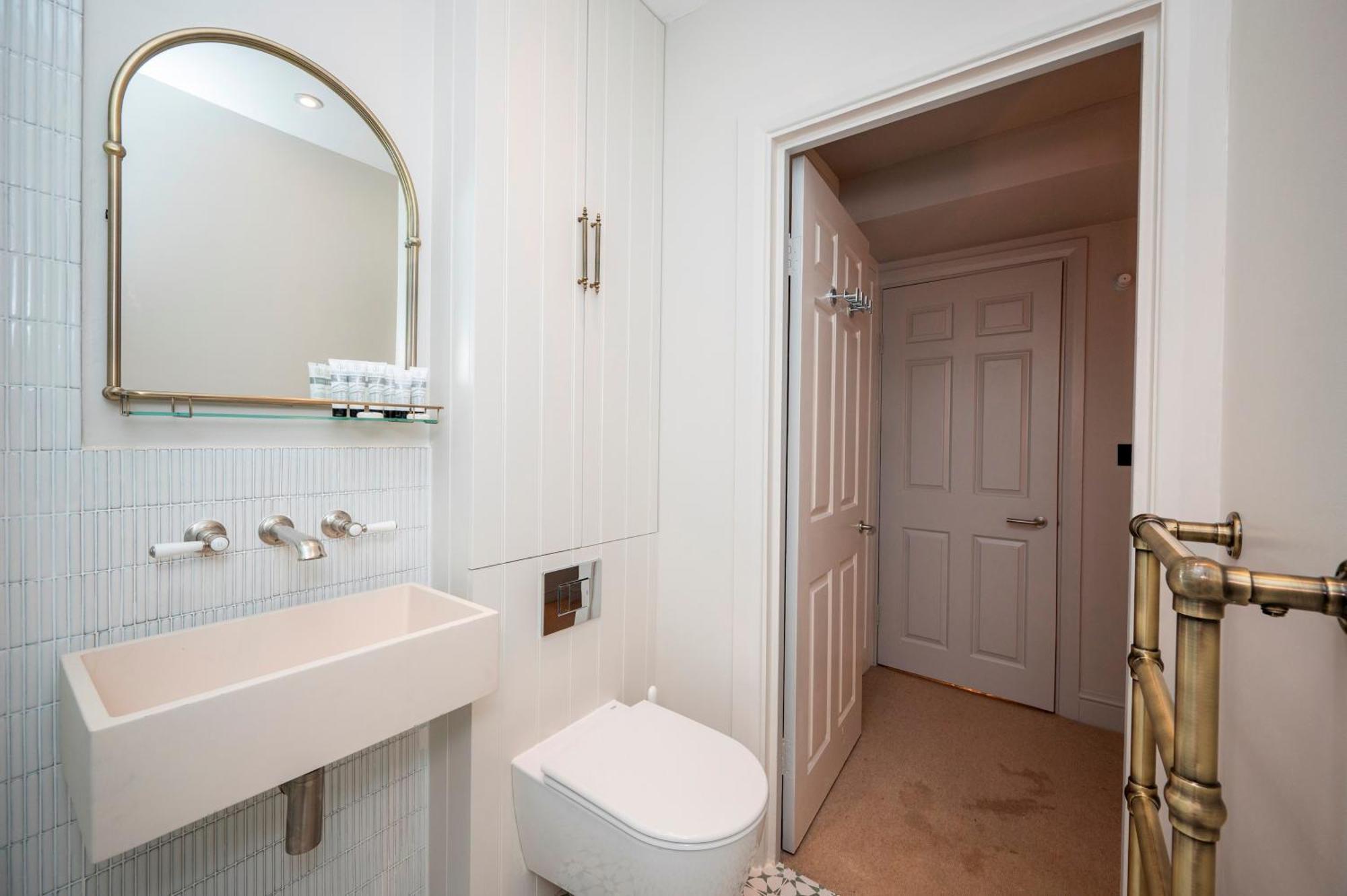 Apartment Pass The Keys Luxury Stylish Duplex With Private Garden London