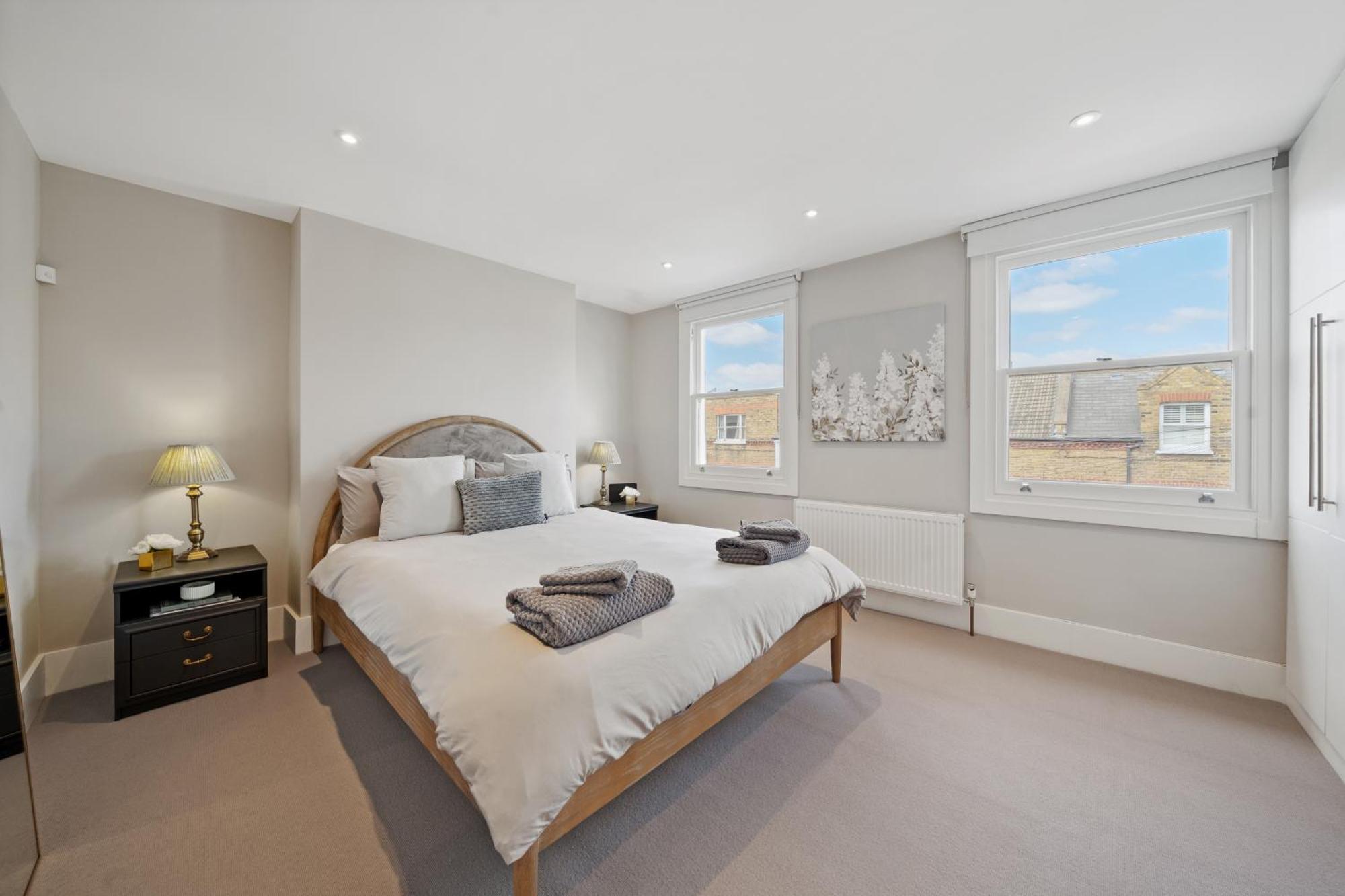 4 Bedroom House With Garden In Battersea Close To Chelsea Сasa de vacaciones Londres