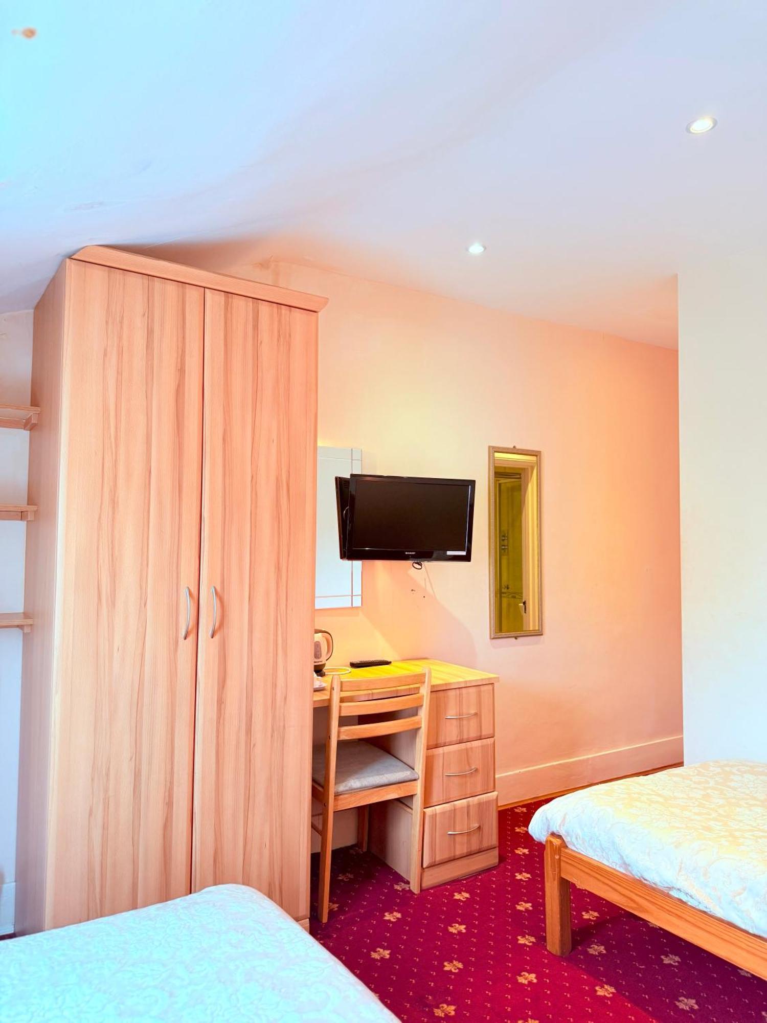 Albro House London