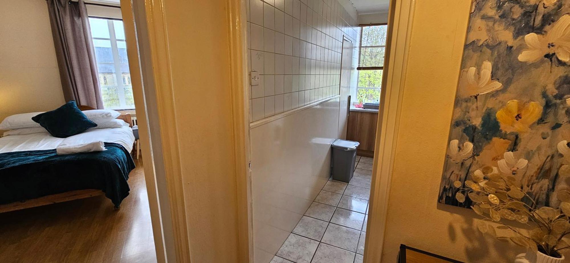 Apartment Elegant 1-Bed Flat, Sleeps 5, London Nw6 - 5 Mins To Jubilee, Bakerloo & Overground Lines London