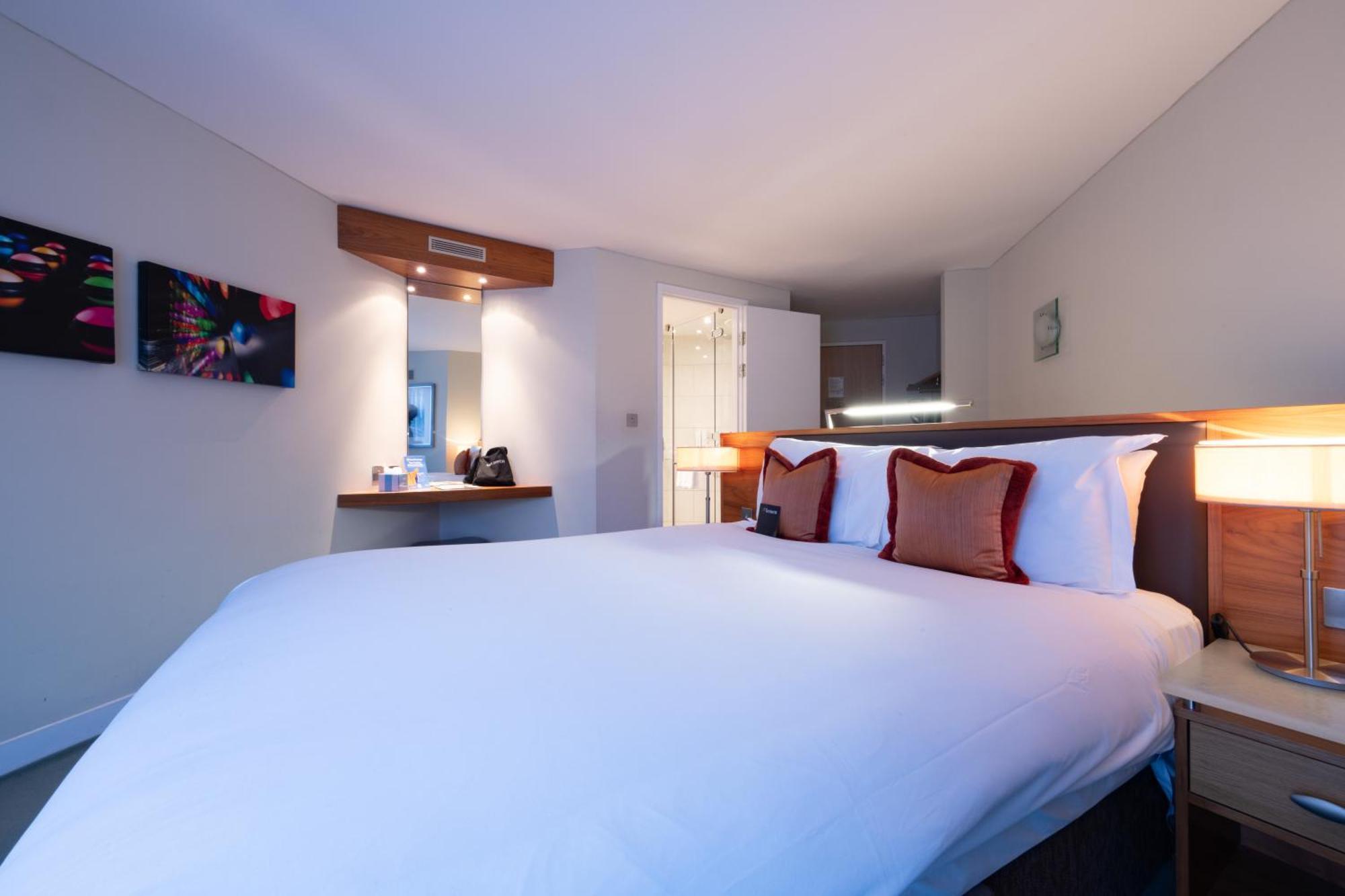 Bermondsey Square - A Bespoke 4* Londen