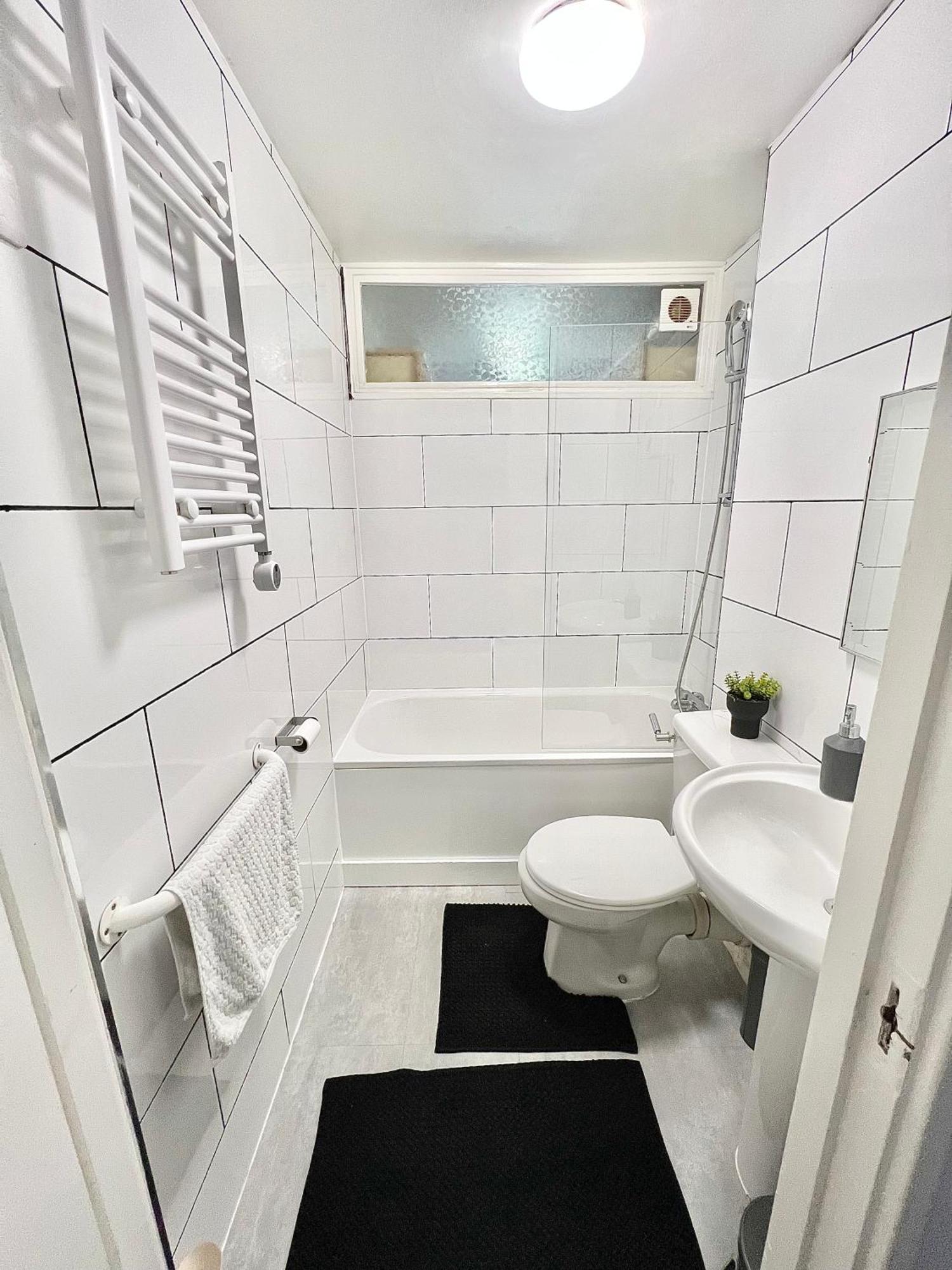 Apartment Gorgeous Flat 10 Min Walk To Stadium Free Parking