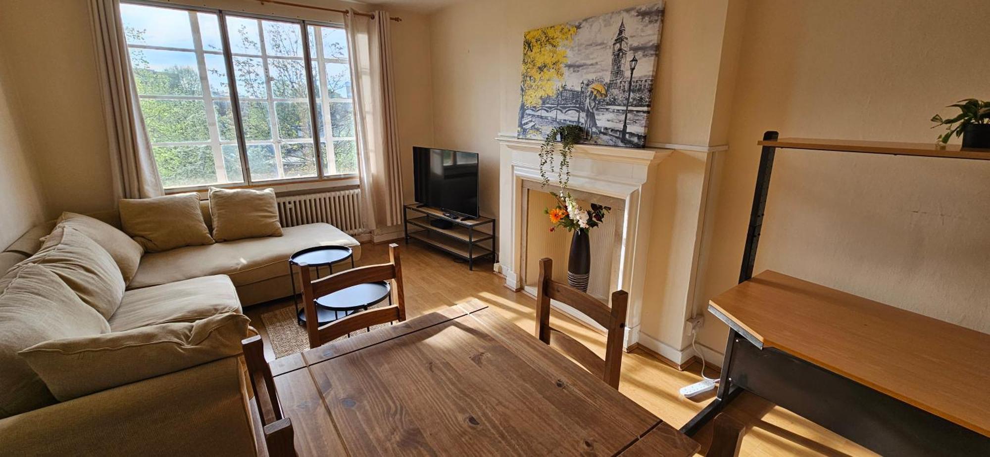 Elegant 1-Bed Flat, Sleeps 5, London Nw6 - 5 Mins To Jubilee, Bakerloo & Overground Lines Apartment *