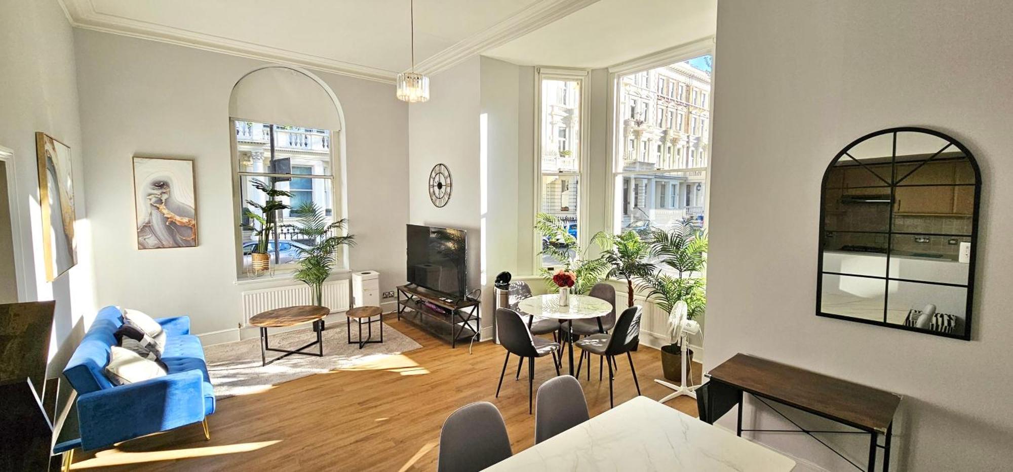 Kensington 2Bed Stucco Bright Large High Ceilings - Luxurylondonstays *