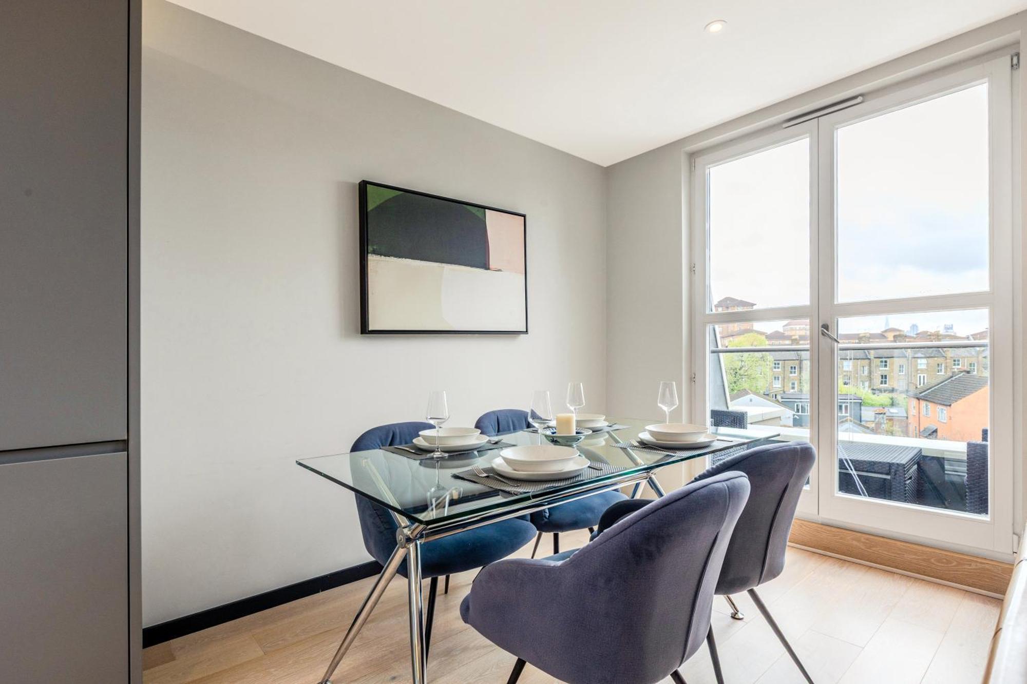 Amazing 2br Flat, Free Parking, By Battersea